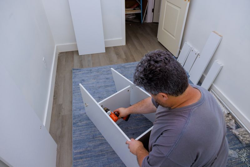 Dresser Assembly